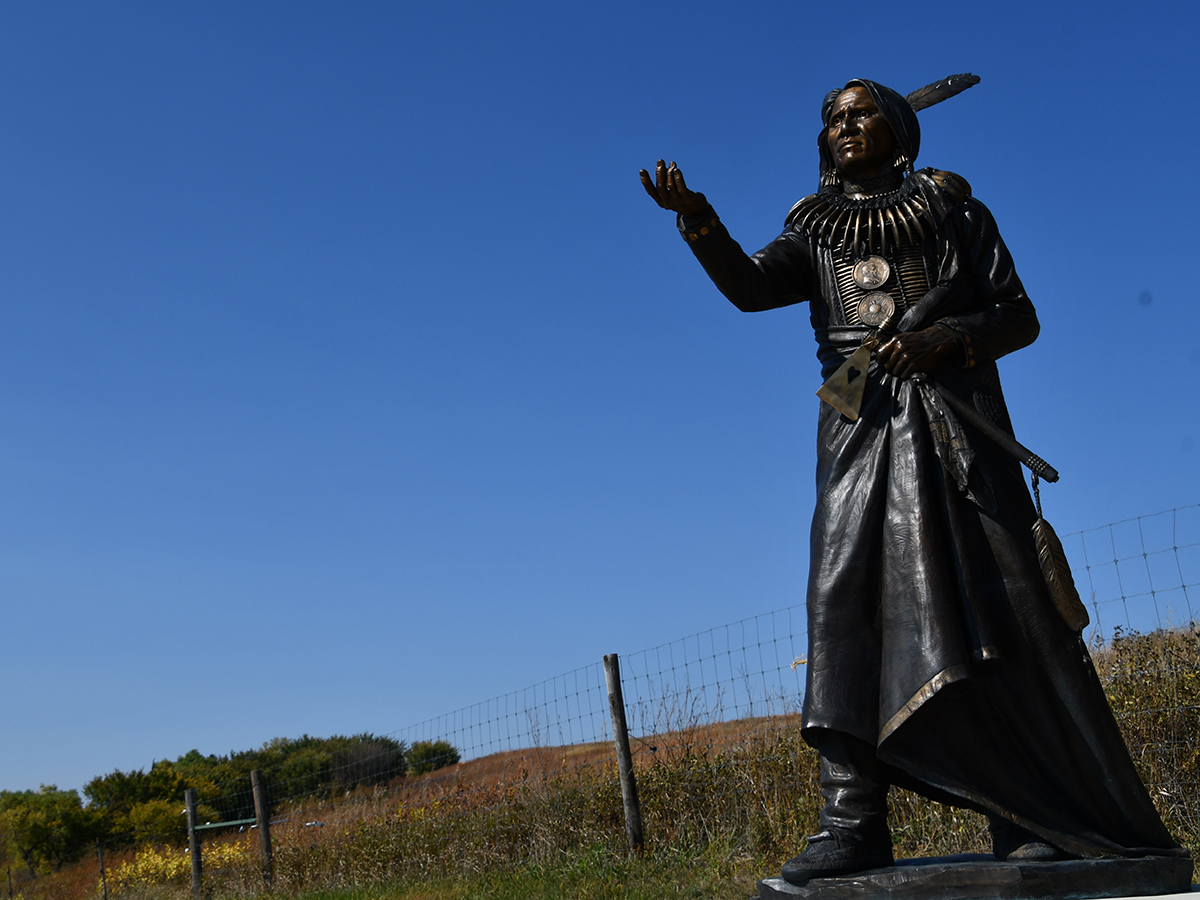 Standing Bear Statue_2